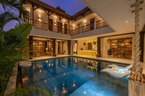 Casa Galicia - Spacious Central 7BR Villa, Pool & Sunset Rooftop